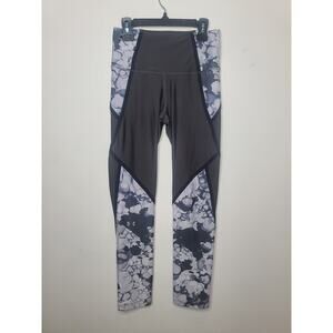 Under Armour Heat Gear Compression grey capri leggings - small